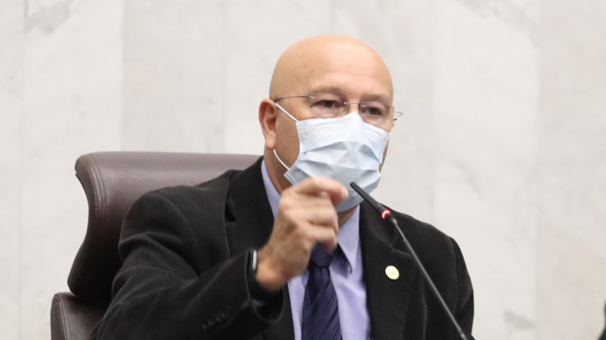 Deputado Luiz Claudio Romanelli (PSB).