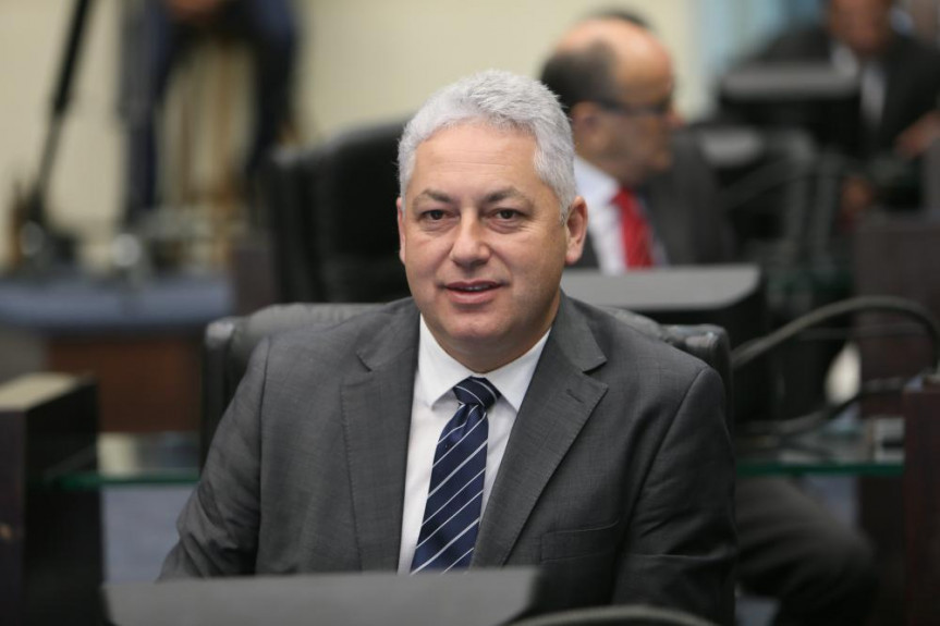 Deputado Douglas Fabrício (PPS) preside a Comissão de Esportes da Assembleia.