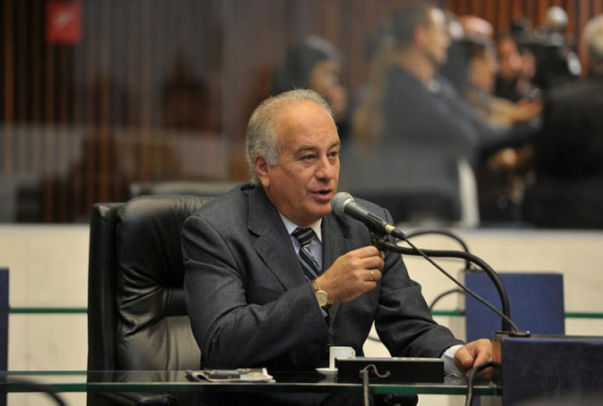 Deputado Luiz Eduardo Cheida (PMDB). 