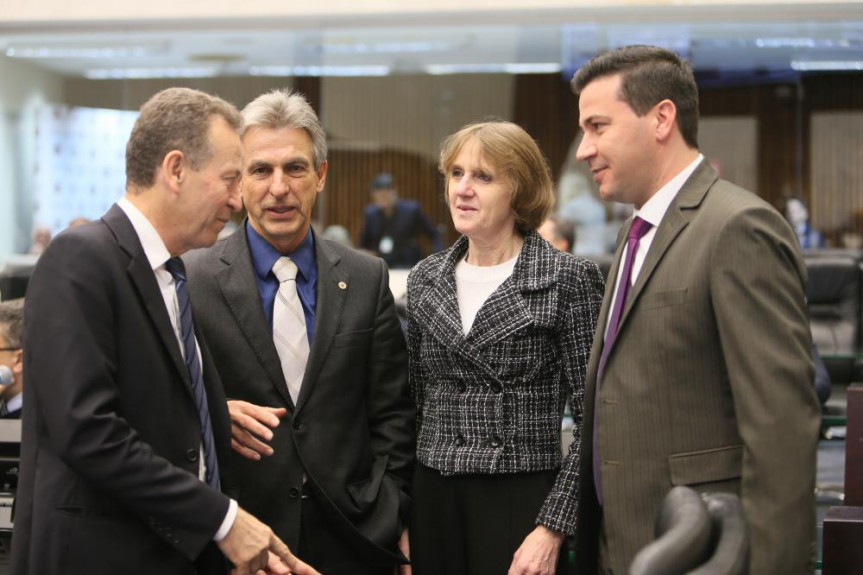 Deputados da bancada do PT na Assembleia Legislativa.