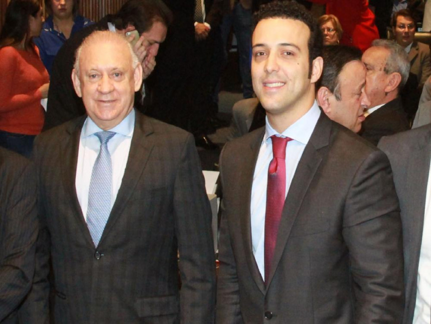 Presidente da Alep, Ademar Traiano (PSDB), e o deputado Bernardo Ribas Carli (PSDB), coordenador da Frente Parlamentar dos Produtores de Energia Elétrica.