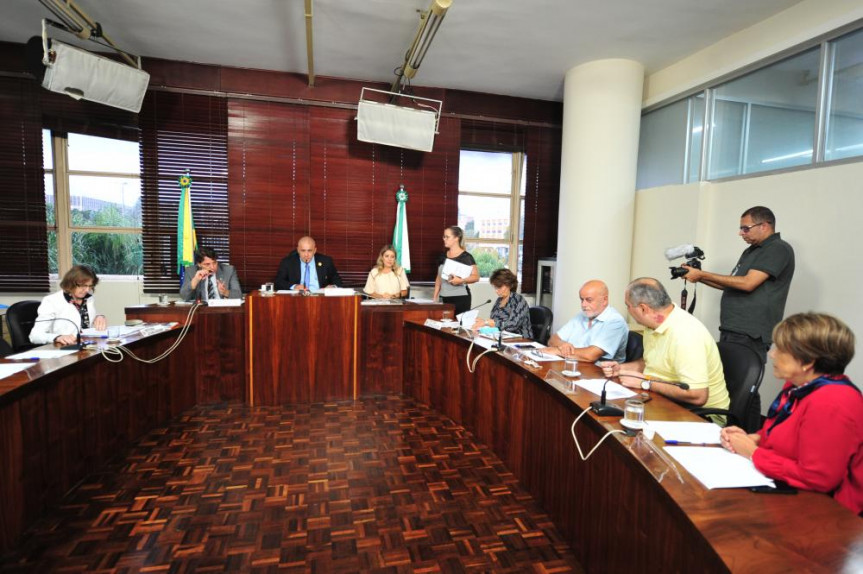 Cicloturismo e plano Paraná Turístico 2026 estiveram na pauta de discussões da Comissão de Turismo da Assembleia.