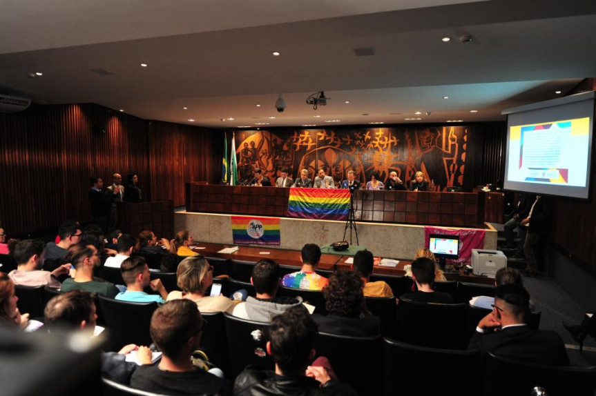 O debate foi realizado por proposição da Comissão de Direitos Humanos e Cidadania da Assembleia. 