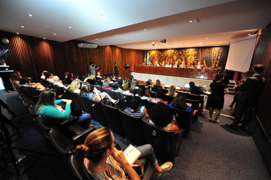 Lançamento do Núcleo Especializado da Infância e Juventude - NUDIJ da Defensoria Pública do Estado do Paraná.