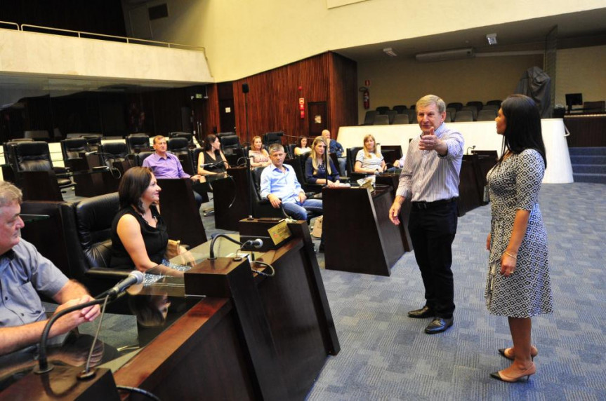 Visita da comitiva do Senado da Câmara Junior de Marechal Cândido Rondon