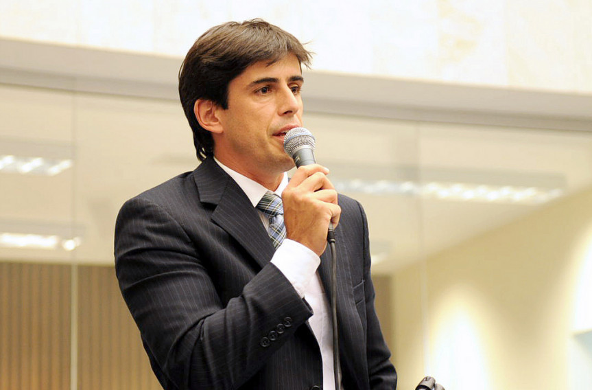 Deputado André Bueno (PDT).