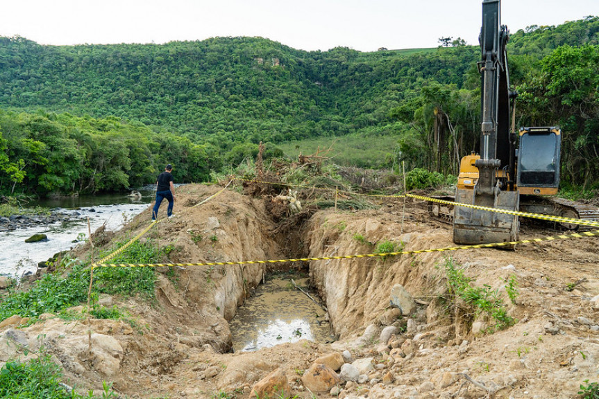 Deputado Goura visitou o local onde está sendo construída a PCH São João II, em Prudentópolis.