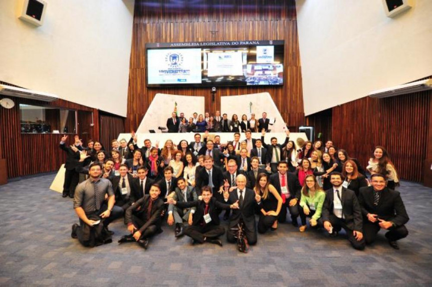 A última edição do Parlamento Universitário mobilizou os acadêmicos, que participaram de intensos debates e votações de projetos.