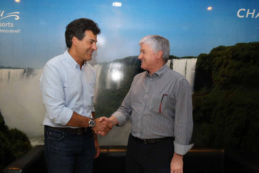 Richa e Rossoni abrem nesta quarta-feira (28) o "Encontro de Prefeitas e Prefeitos Eleitos – Gestão 2013/2016".