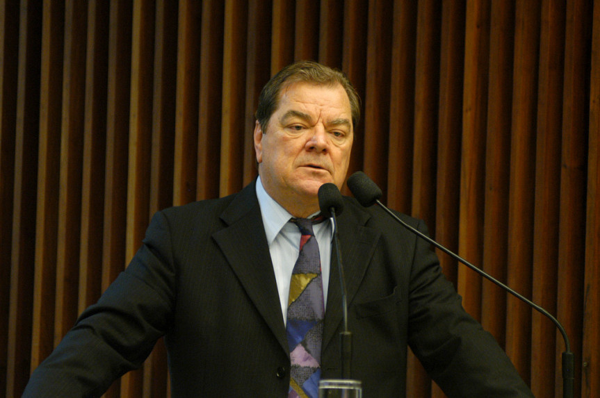 Deputado Caíto Quintana (PMDB).