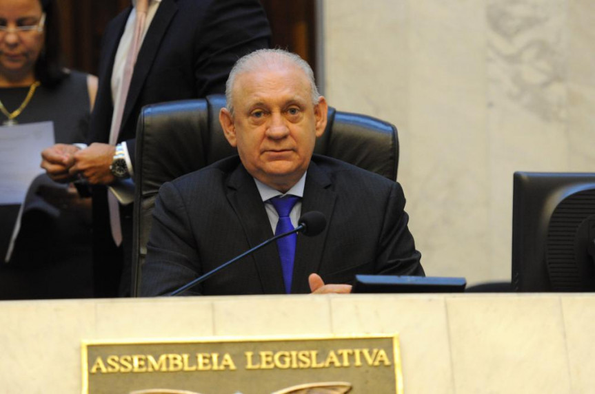 Presidente Ademar Traiano (PSDB).