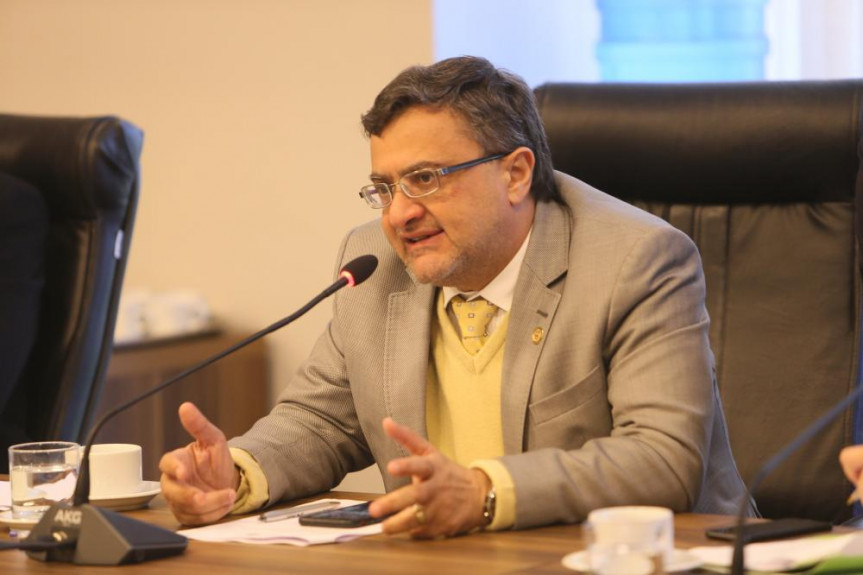 Proposta do deputado Michele Caputo que institui preceitos e fundamentos dos cuidados paliativos no Paraná na Rede de Atenção à Saúde teve parecer aprovado pela CCJ.