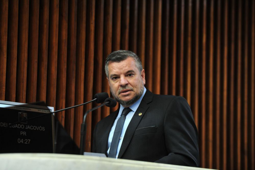 Deputado Delegado Jacovós (PR).