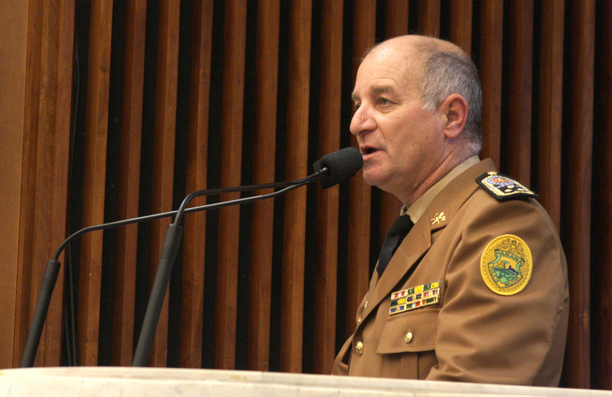 Comandante do Corpo de Bombeiros, coronel Luiz Henrique Pombo do Nascimento.