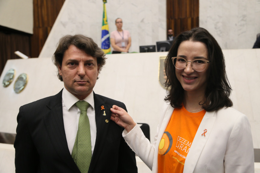 Campanha Dezembro Laranja é lançada na Assembleia Legislativa.