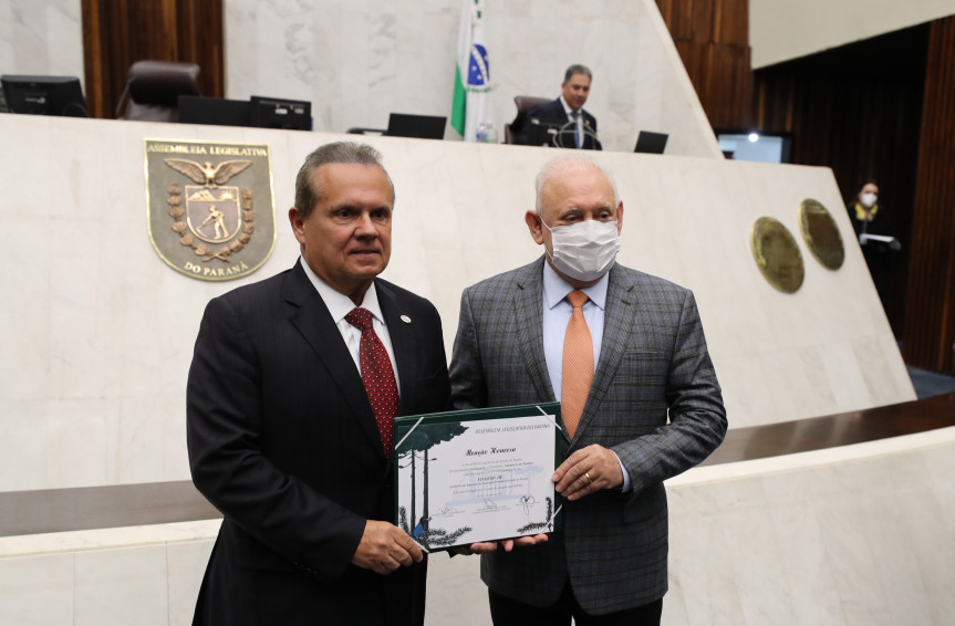 O Sindicato das Empresas de Segurança Privada do Paraná (Sindesp) foi homenageado na Assembleia Legislativa pelos 35 anos de fundação.