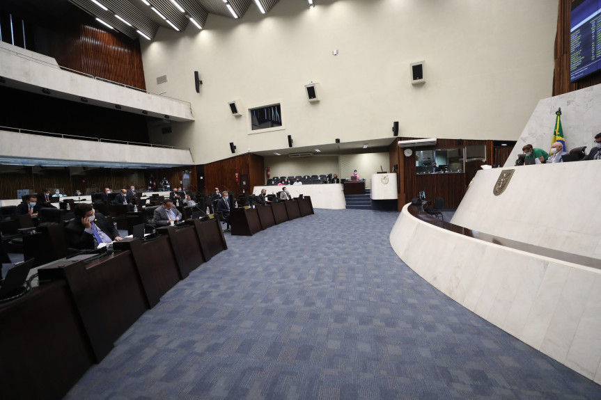 Assembleia aprova auxílio-alimentação de R$ 600 a agentes das forças de segurança