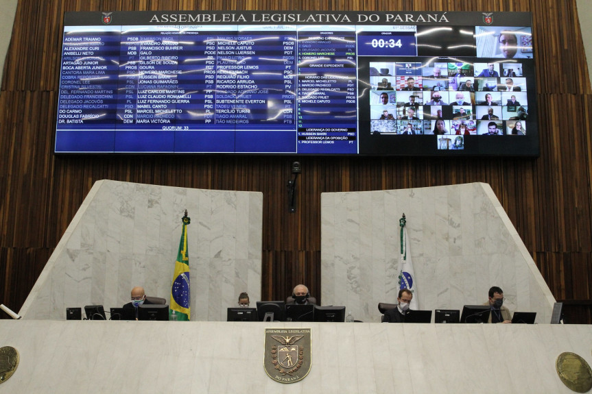 Proposta que promove o fomento à atividade esportiva eletrônica recebeu emenda de plenário e retornou à Comissão de Constituição e Justiça.