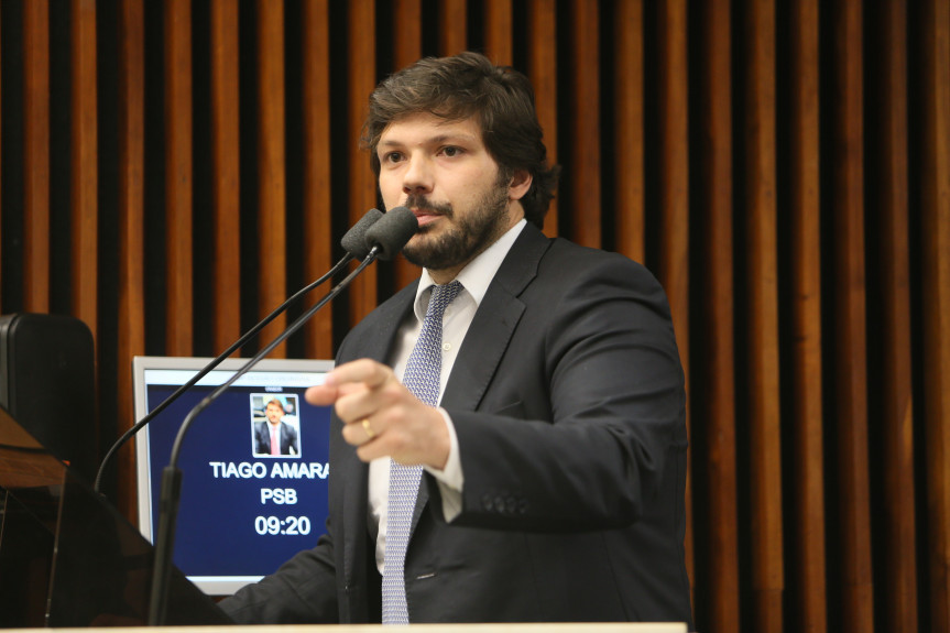 O vice-líder do Governo, deputado Tiago Amaral, explicou motivo da  apresentação da emenda