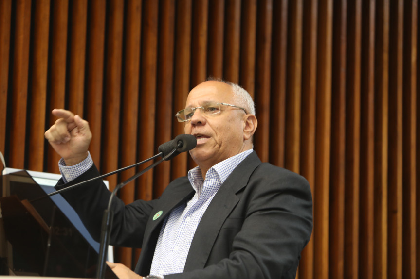 O horário do grande expediente da sessão foi utilizado para a apresentação do Projeto de Irrigação Noroeste.