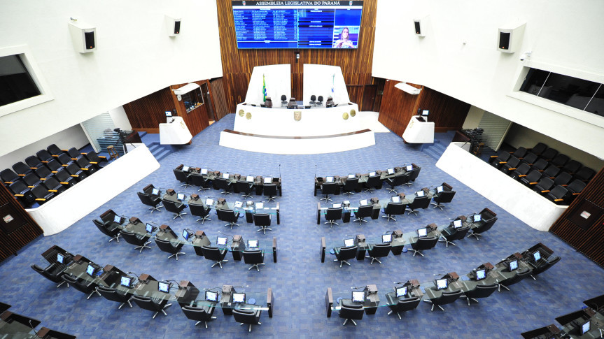 Entre as novidades estão a vedação da prática de violência política de gênero e a de ofensas à honra ou à imagem dos deputados ou da Assembleia Legislativa.