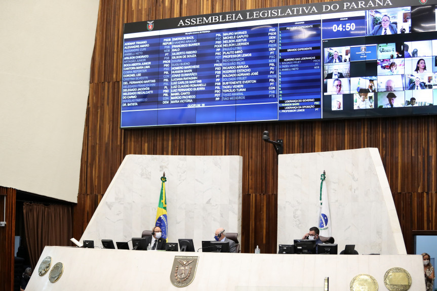 Proposta do Poder Executivo que começou a ser analisada pelos deputados cria o programa de habitação Casa Fácil Paraná.