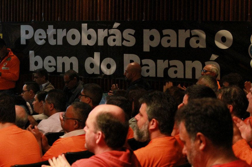 GRande expediente da sessão de segunda-feira (03) apresentará os impactos da privatização da Petrobrás no Paraná.