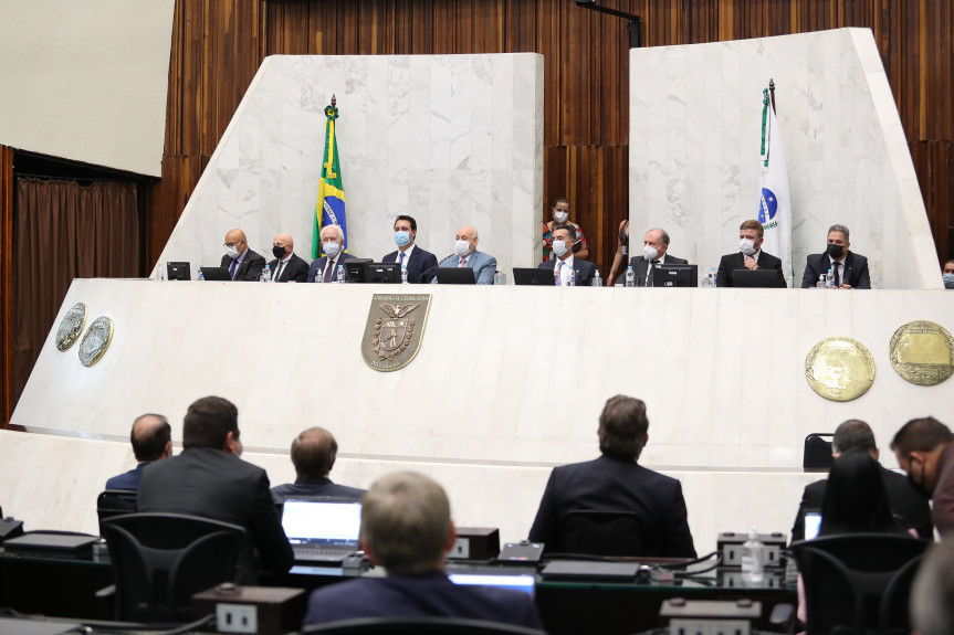 Assembleia retoma trabalhos em plenário com apresentação de balanço das ações do Poder Executivo.