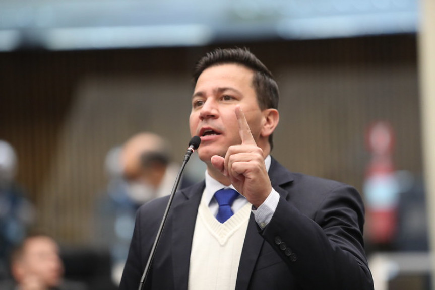 Deputado Arilson Chiorato (PT), líder da Oposição na Assembleia Legislativa do Paraná.