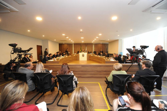 Ampliação do Conselho Administrativo do DETRAN é aprovada pela CCJ