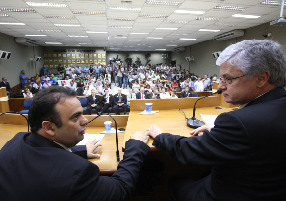 Quinta sessão itinerante da Assembleia lota dependências da Câmara de Foz do Iguaçu