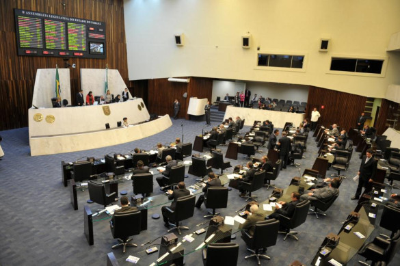 Deputados mantêm veto parcial a projeto que disciplina a divulgação de valor calórico dos alimentos