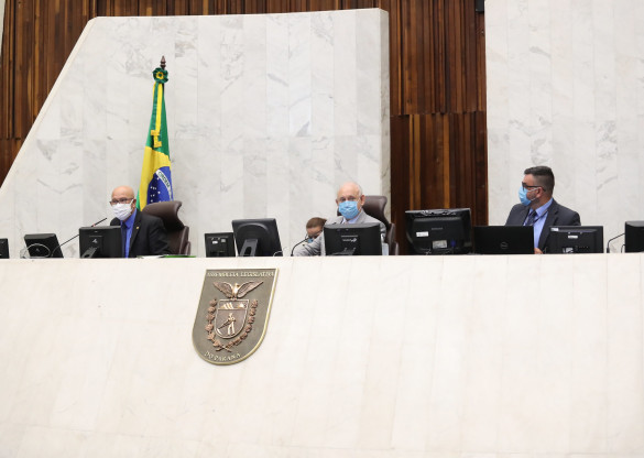 Aprovada redução de imposto dos vinhos e sucos de uva produzidos no Paraná