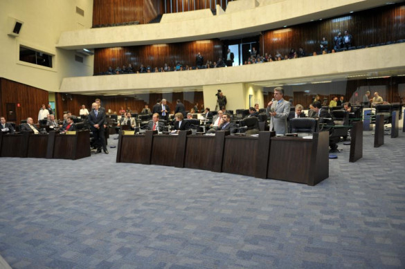 Assembleia aprova projeto que altera a forma de remuneração dos procuradores do Estado