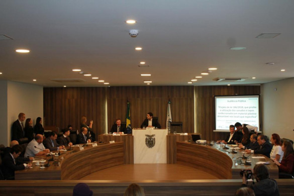Comissão de Indústria e Comércio de olho no desenvolvimento econômico sustentável