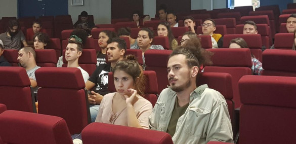 Parlamento Universitário: alunos do litoral querem fazer a diferença