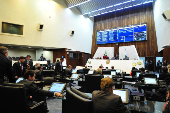 Deputados aprovam veiculação de campanhas para prevenção do câncer de pele nos cinemas