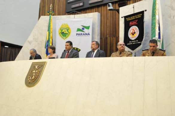 Programas educativos e preventivos da Polícia Militar são homenageados na Assembleia Legislativa