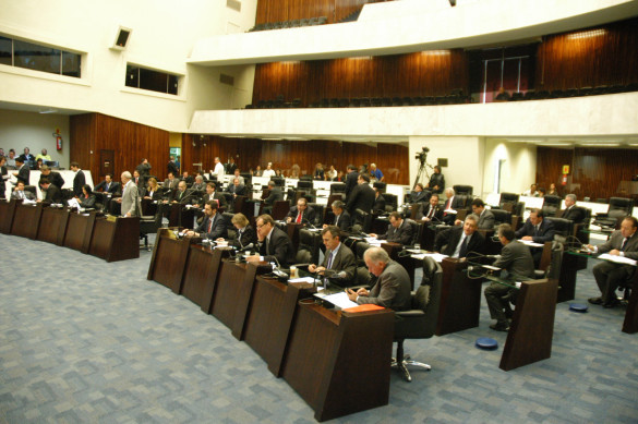 Deputados aprovam ampliação da Região Metropolitana de Curitiba