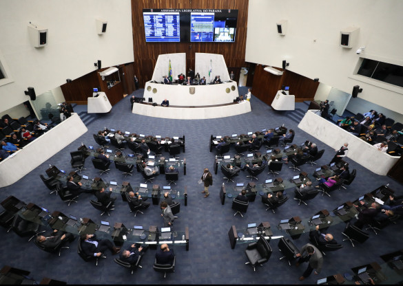PEC do Espanhol é aprovada em primeiro turno na Assembleia Legislativa