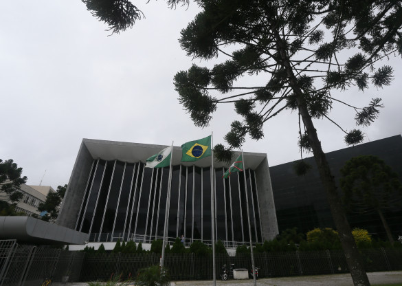 Emendas ao projeto que altera zoneamento da Ilha do Mel serão votadas na segunda-feira (08)