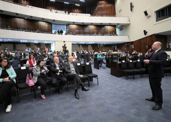 Segundo dia de atividades do XXIV CPDA debate regulamentação, autonomia e níveis de especialização da administração pública
