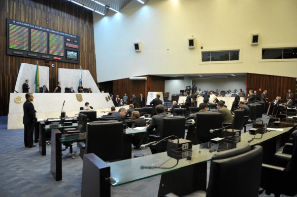 Orçamento do Estado para 2014 segue para sanção governamental
