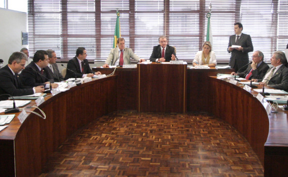 Mensagens sobre sistema penal entram na pauta da CCJ em regime de urgência
