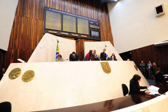 Deputados concluem votação das emendas ao novo Regimento Interno da Assembleia Legislativa