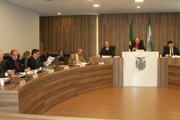 Secretário da Saúde apresenta balanço do primeiro quadrimestre de 2017 na Assembleia Legislativa