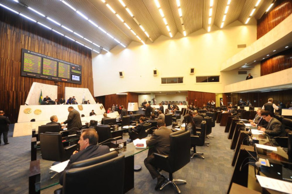 Deputados decidem manter veto parcial ao projeto que cria o Fundo Estadual de Combate à Pobreza