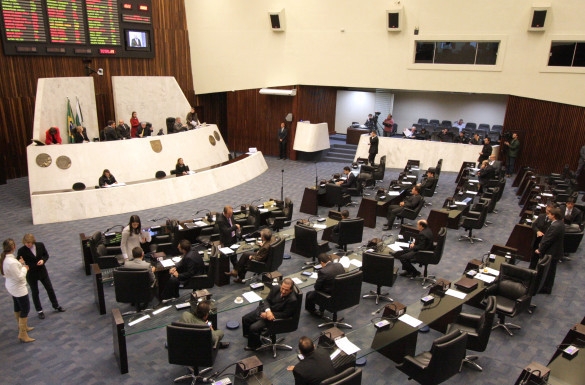 Projeto que institui Fundo Estadual de Políticas sobre Drogas retorna à CCJ