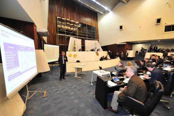 Secretário da Fazenda confirma aumento de 35% em investimentos no 1º quadrimestre