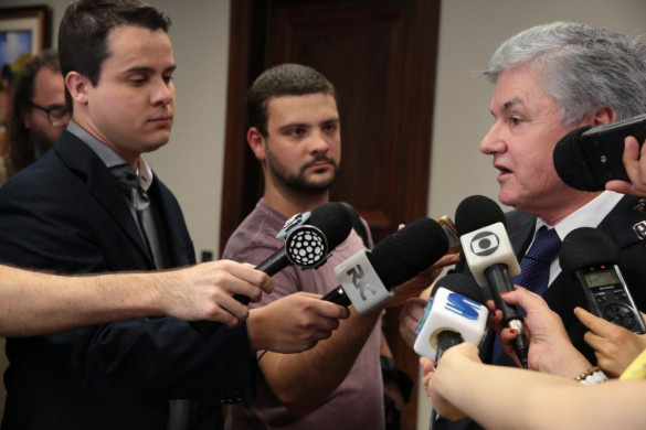 No caso do afastamento do conselheiro do TCE, Rossoni diz que a Assembleia cumprirá o que a Justiça determinar